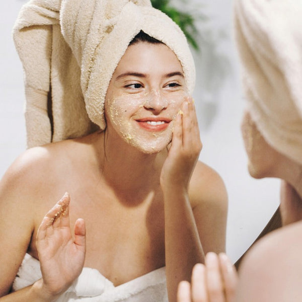 Top 9 Natural Exfoliators for Your Face and Body (Includes DIY Recipes)