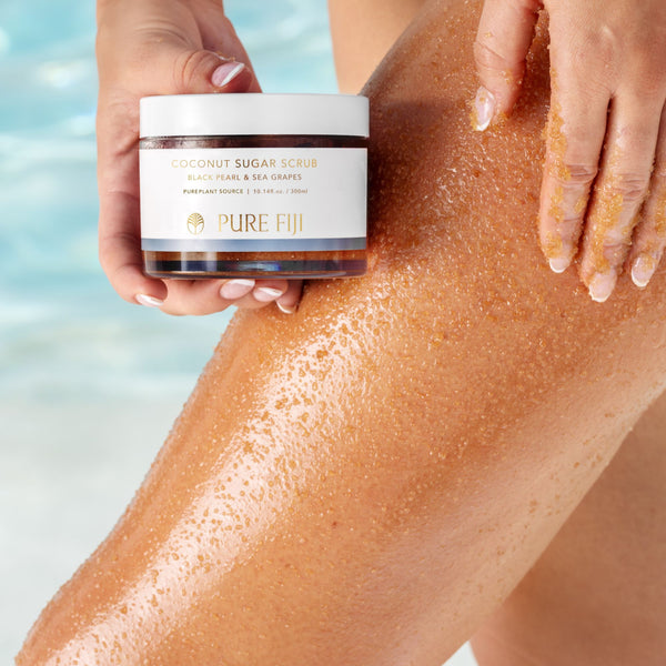 Black Pearl & Sea Grapes Sugar Scrub (10.14oz/300ml)